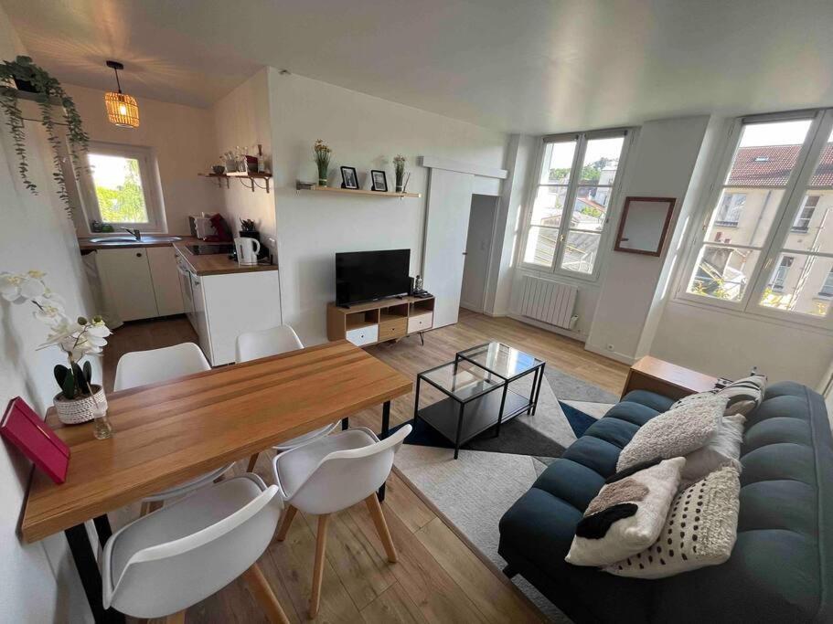 Apartamento Chateau Versailles A 10 Min A Pied Exterior foto